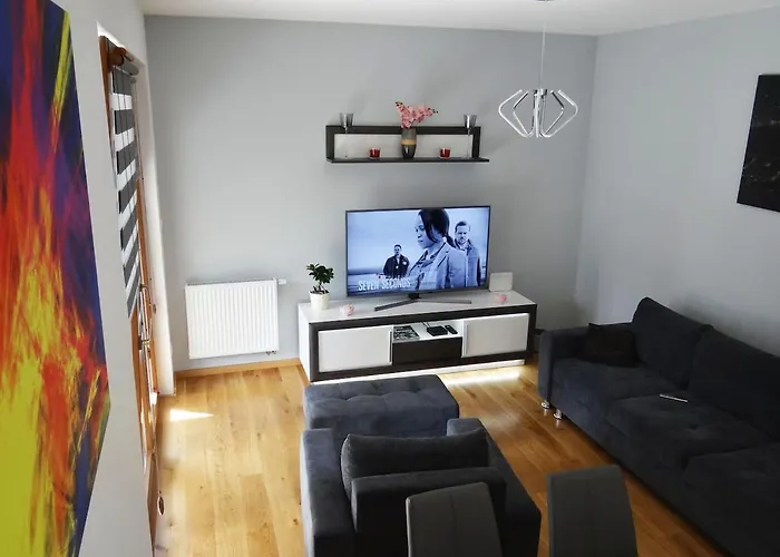 Beautiful City Centre Apartament